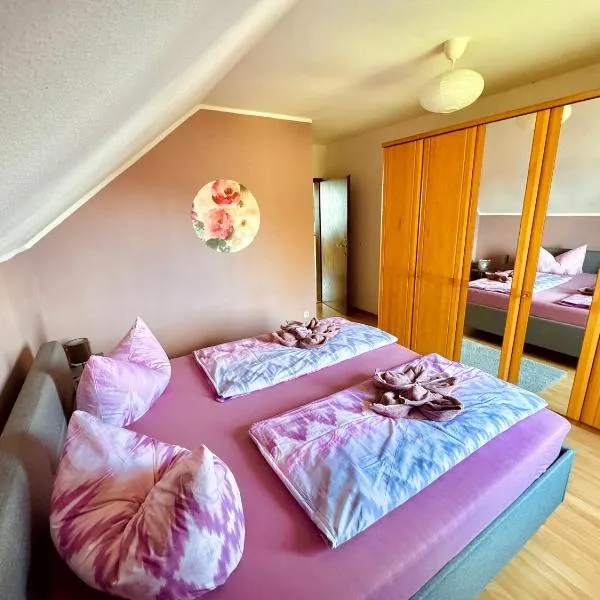 gemütliche Ferienwohnungen direkt am Goitzschesee, Platz für die ganze Familie, Haustiere sind Willkommen, ξενοδοχείο σε Große Mühle