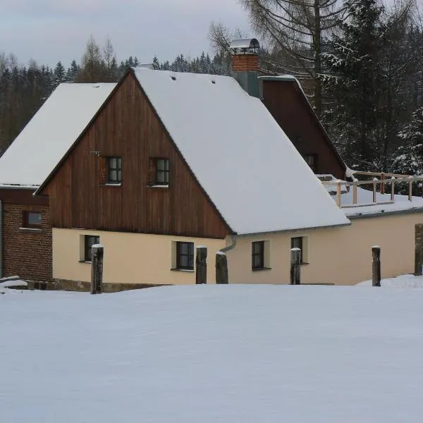 Chalupa Na Louce Salmov, hotel in Mikulášovice