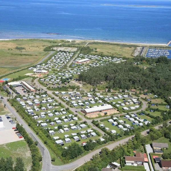 Frederikshavn Nordstrand Camping & Cottages, hotel v destinaci Frederikshavn