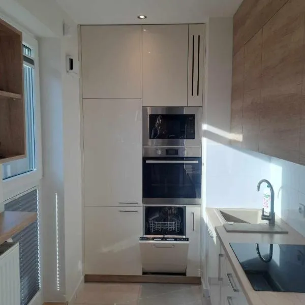 Słońce Bemowa, hotel em Varósvia