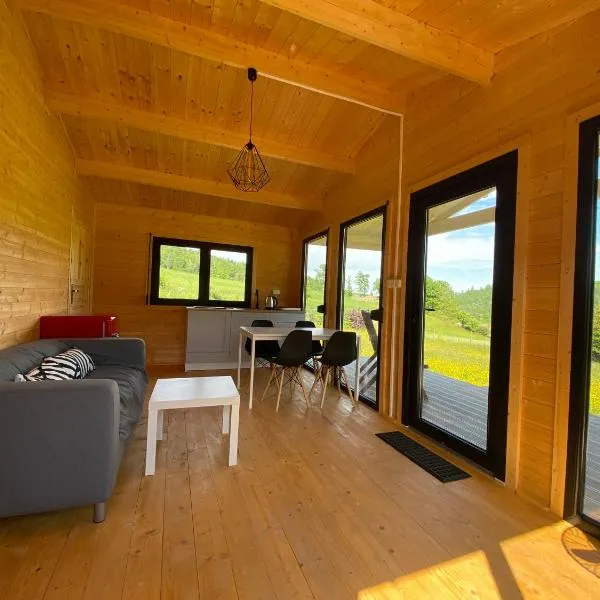 Srebrny Domek, hôtel à Ostroszowice