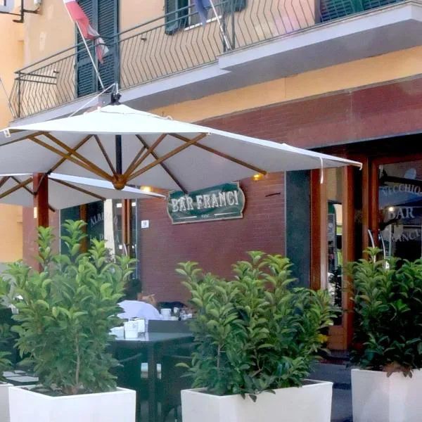 Albergo La Perla, hotel v destinaci Orbetello