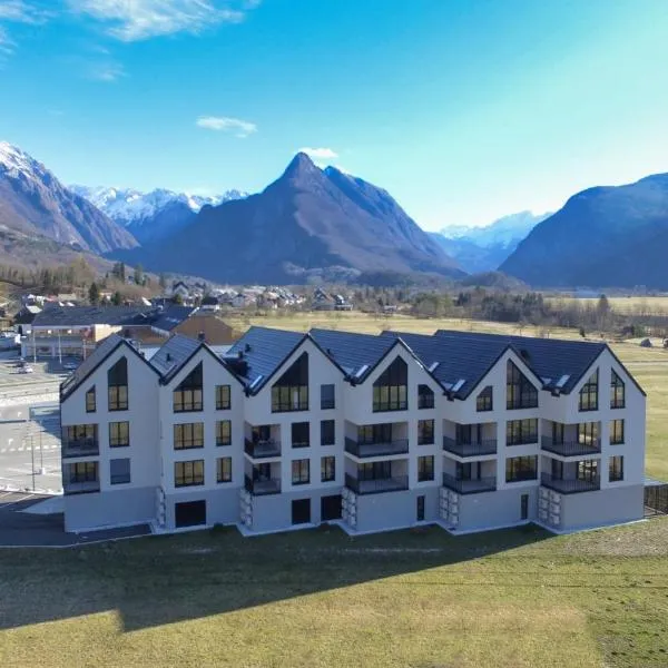 Soca Valley Suites, hotel v destinaci Bovec
