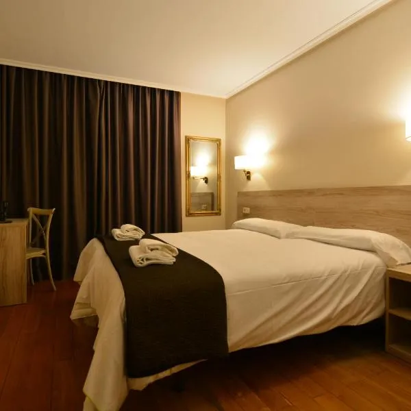 Hotel Rooms Ducay, hotel en Olite