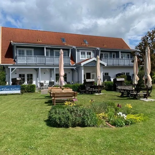 Hotel InselGlück - Restaurant & Cafè, hotel v destinaci Lohme
