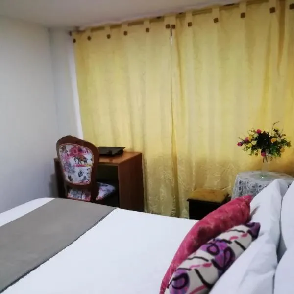 Habitaciones en Edificio Ginebra Manizales, ξενοδοχείο σε La Linda