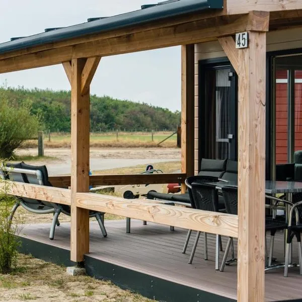 Camping De Kiekduun, hotel in Buren