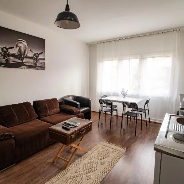 LénApartman - Dakota, hotel in Pécs