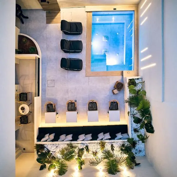 Grande Madonna Luxury Boutique Suites, hotel in Rethymno Town