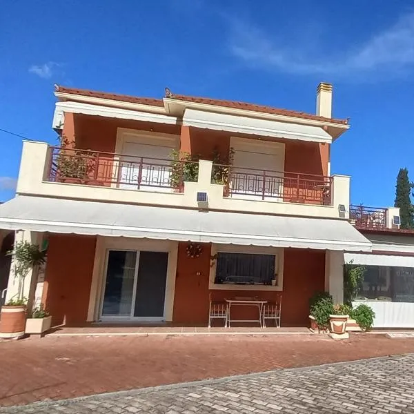 Nightflower rooms sami, hotel in Sami