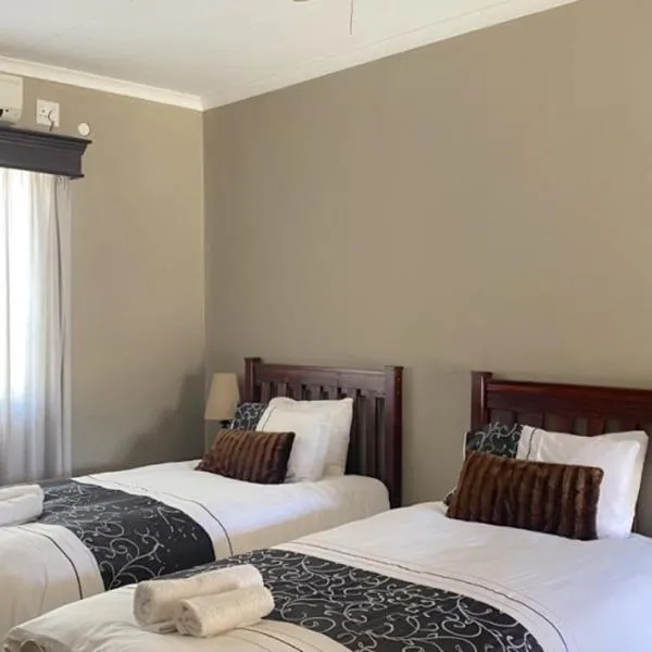 Stoney's Country Hotel, hotel in Gochas