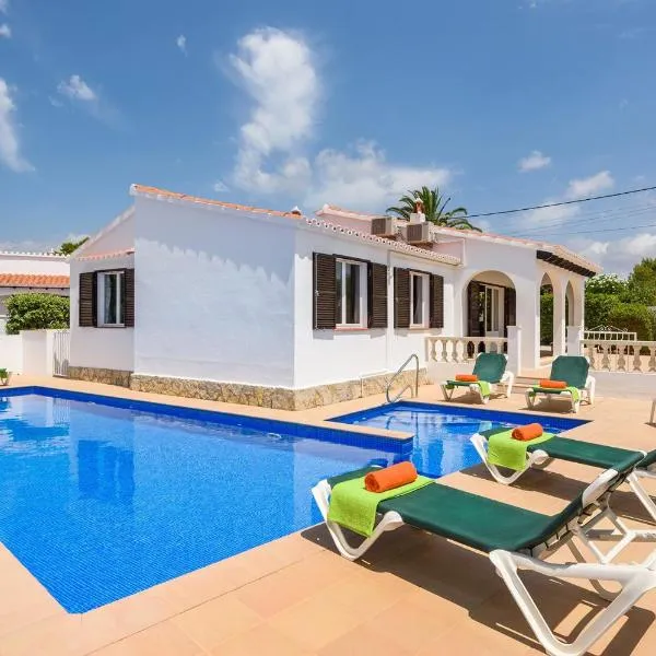 Villa CLAUDIA Menorca, hotell sihtkohas Cala en Porter