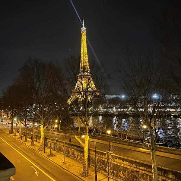 Appartement sur les quais, Parigi