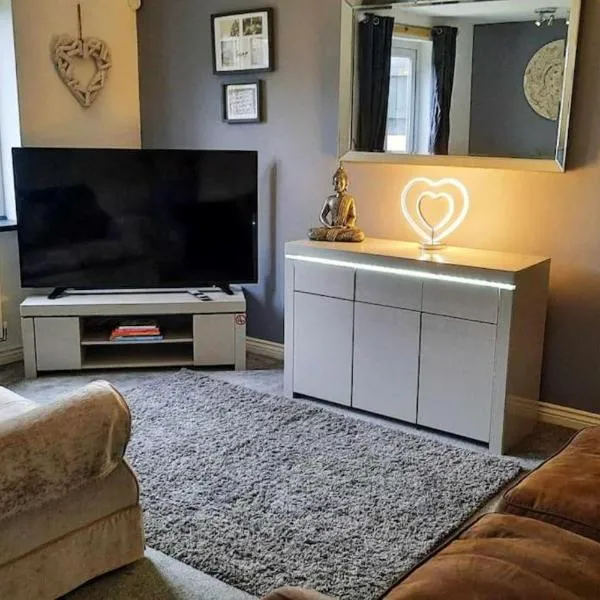 New - Modern Home from Home, 3 bedrooms, 2.5 bath, hotel in Plymouth