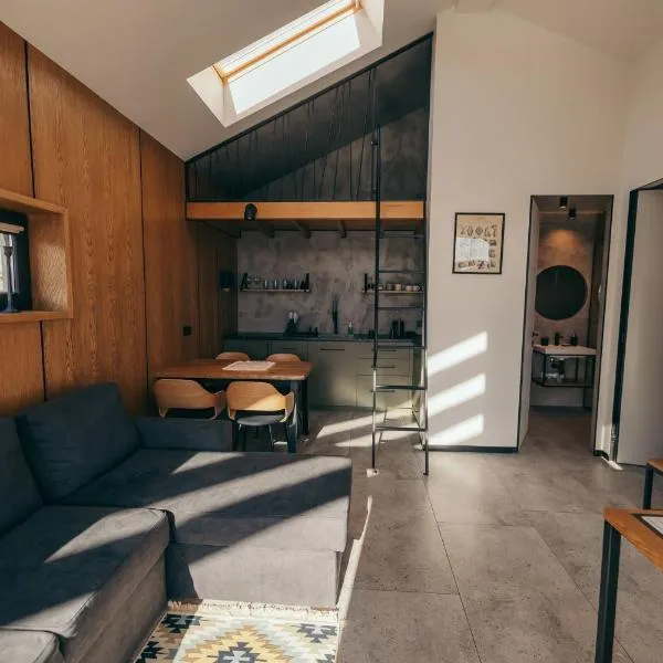 Travy, מלון בטטאריב