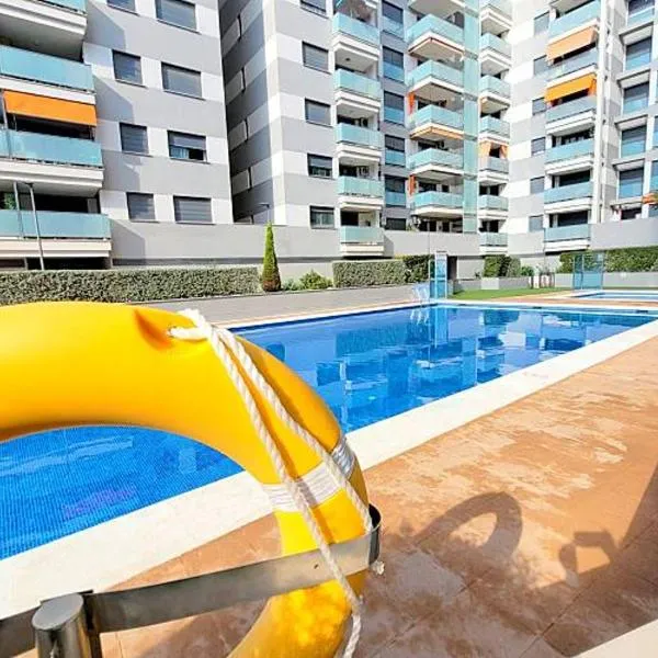 Apartament Ambar Gandia playa-grao con piscina parking ideal para familias, hotel in Gandía