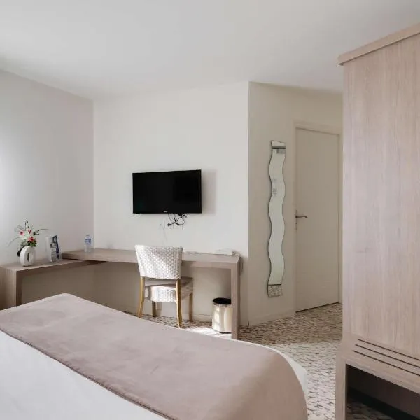 Brit Hotel Alghotel, ξενοδοχείο σε Cancale