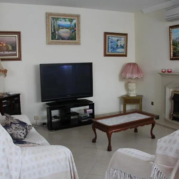 Casa Flamenca en El Ventorrillo, hotel em Cúllar-Vega