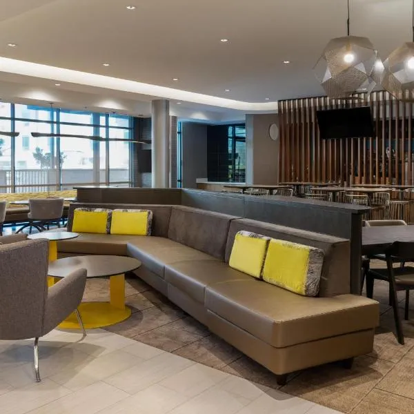 SpringHill Suites by Marriott Pleasanton，位于普莱森顿的酒店