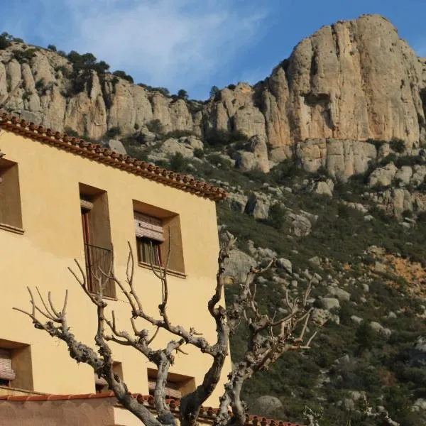 La Morera de Montsant에 위치한 호텔 Hotel Balcó del Priorat