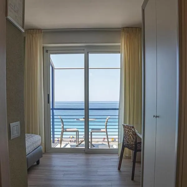 Hotel 4 Venti spa & wellness, hotel v destinaci Sestri Levante