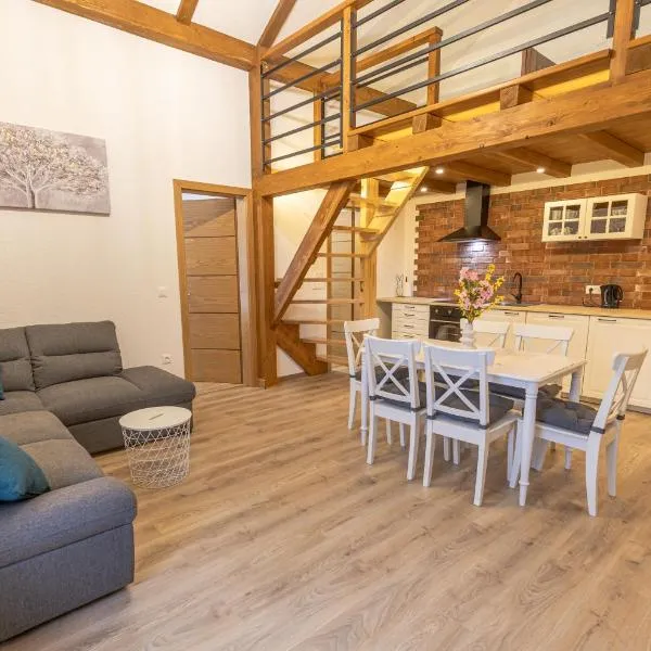 Apartmani Velebit，位于克拉斯诺波利耶的酒店