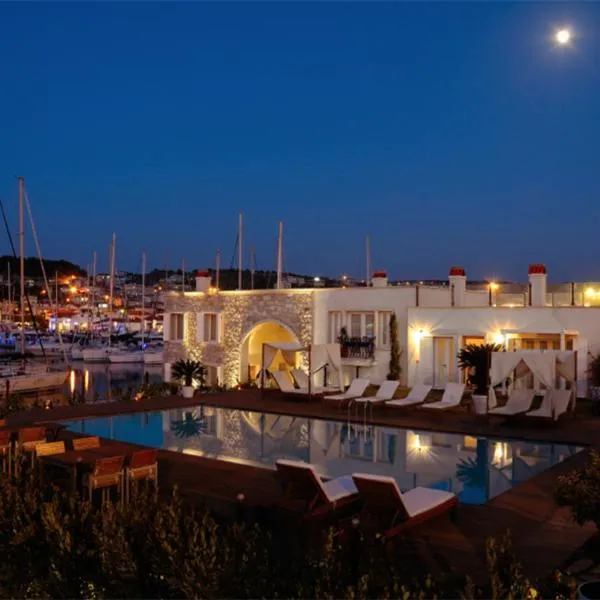 Cesme Marina Konukevi, Hotel in Çeşme