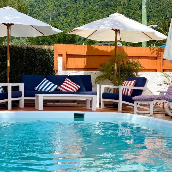 Paradise Court Holiday Units、エアリービーチのホテル