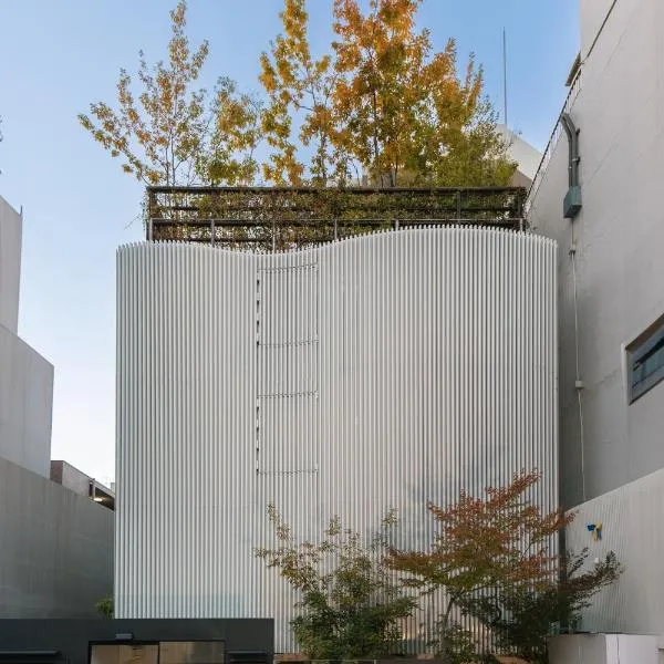 Y11 azabu hotel by Mrt、東京のホテル