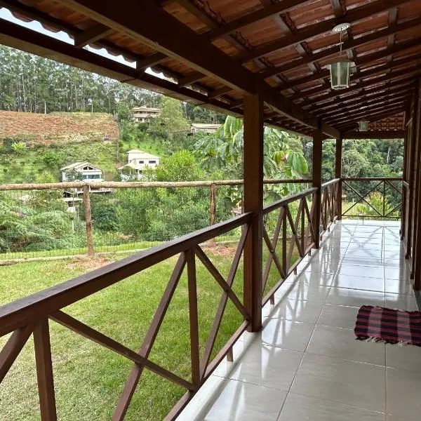 Chalé Essência do Vale, hotel in Domingos Martins