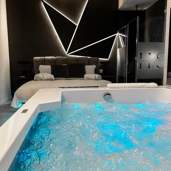 HeySuite - Luxury House - ROMA Trastevere, хотел в Рим