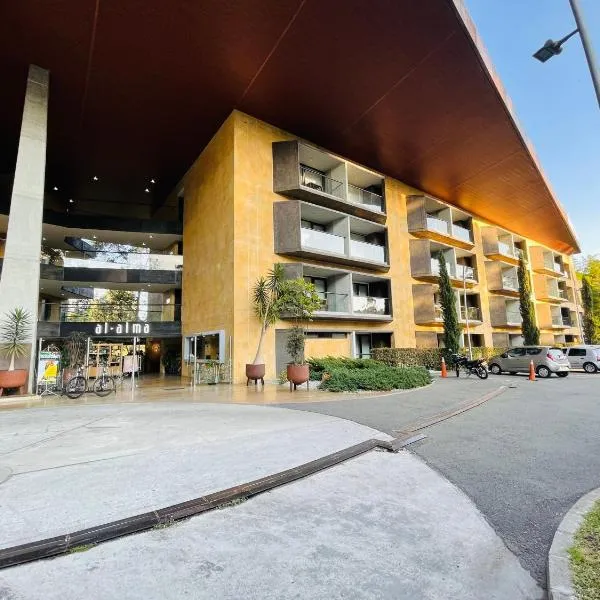 Suite hotelera rio verde cerca al aeropuerto, hotel in Rionegro