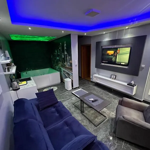 Apartman S&V 2 Istocno Sarajevo Lukavica sa Jacuzzi Lux Spa Hilandarska Centar, hotel v destinaci Lukavica