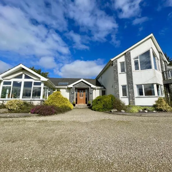 Lackandarralodge large 5BR entire house sleeps14!, hotel in Dungarvan