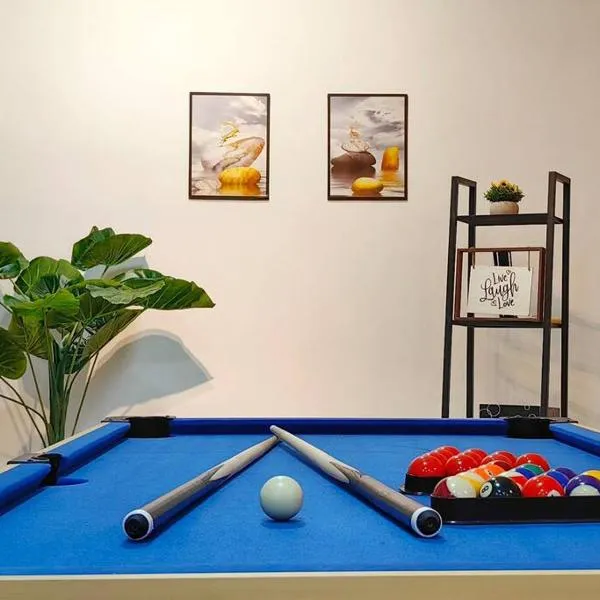 15-19Pax SemiD Near Highwy W/Pool Table&Karaoke, Hotel in Ipoh