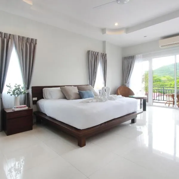 Nai Harn Beach में, होटल The Langstan Suites