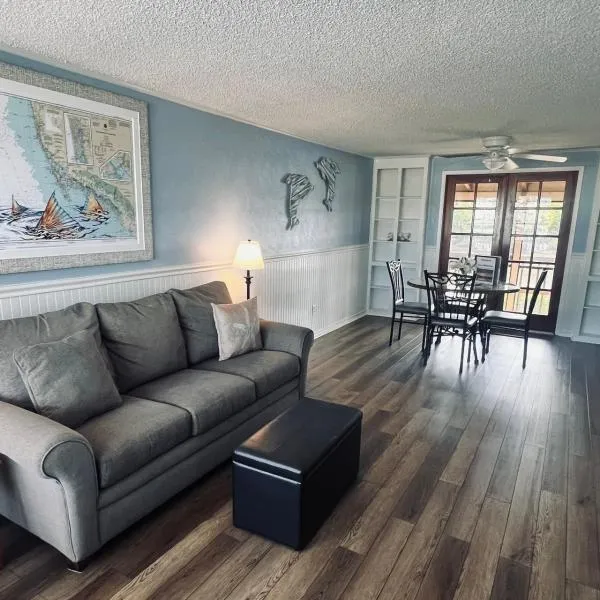 River Wilderness Waterfront Cabins, ξενοδοχείο σε Everglades City