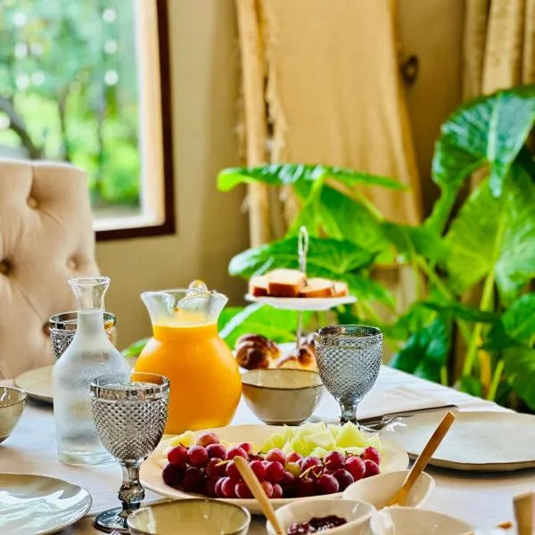 Casa Cayé Solar del Plata, hotel in Vistalba