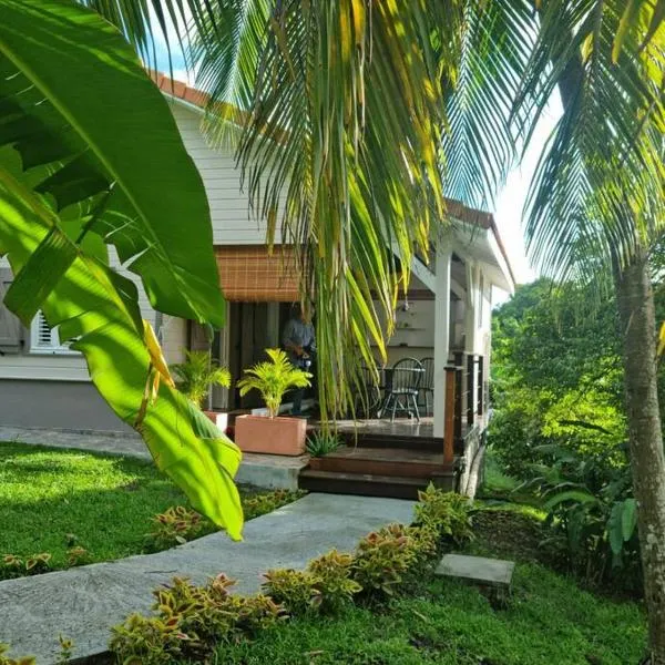 La Petite Charmeuse, hotell sihtkohas Fort-de-France
