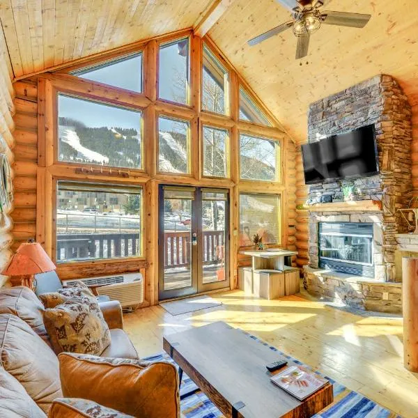 Cozy Mountain Condo Across From Snow King Ski Mtn!、ジャクソンのホテル