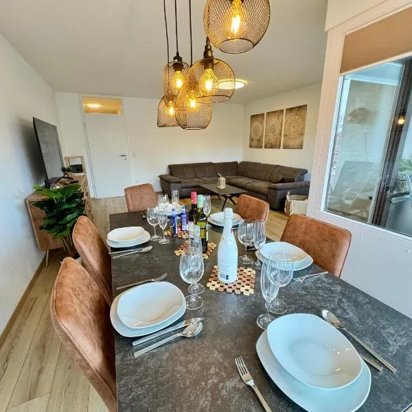 3 Zimmer Apartment, 95 qm, max 5 Personen, Balkon, Garage, Internet 100 MBit, hotel en Leonberg