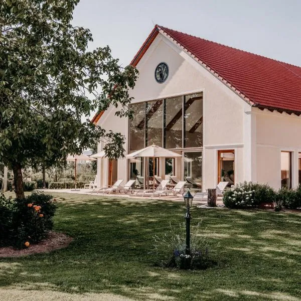 Der Eisvogel - Wellness- & Genusshotel, hotel v destinaci Bad Gögging