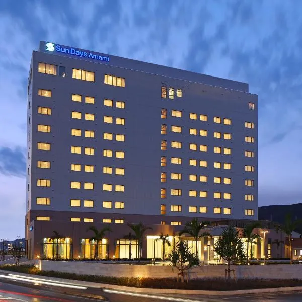 Hotel Sundays Amami, hotel en Amami