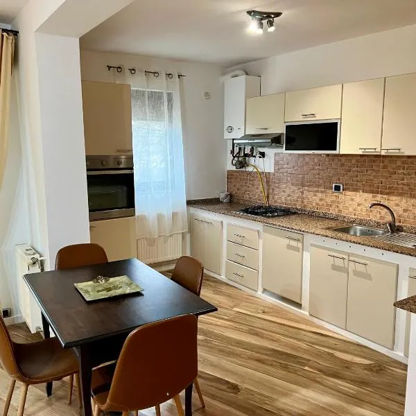 Viesnīca Cozy Apartment pilsētā Zaleu