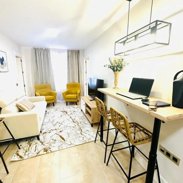 Apartamentos Puente Romano Suites Parking Gratis, ξενοδοχείο στη Μέριδα