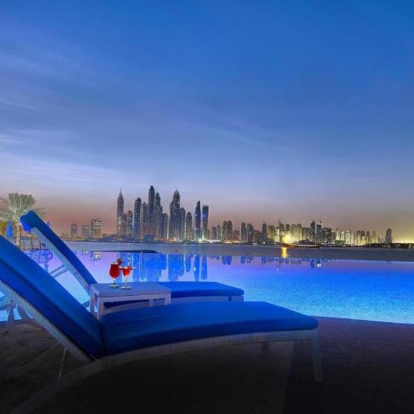 Oceana Residences, Free beach & pool access