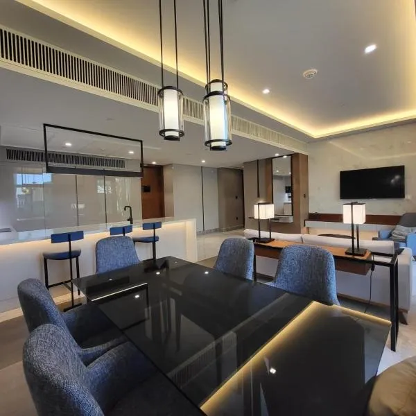 Bluewaters Island - Modern 2 bedroom Full Apartment, Hotel in Dubai