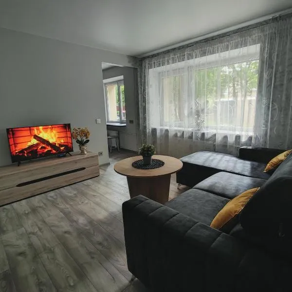 Miesto šviesų apartamentai Telšiuose, hotell sihtkohas Telšiai