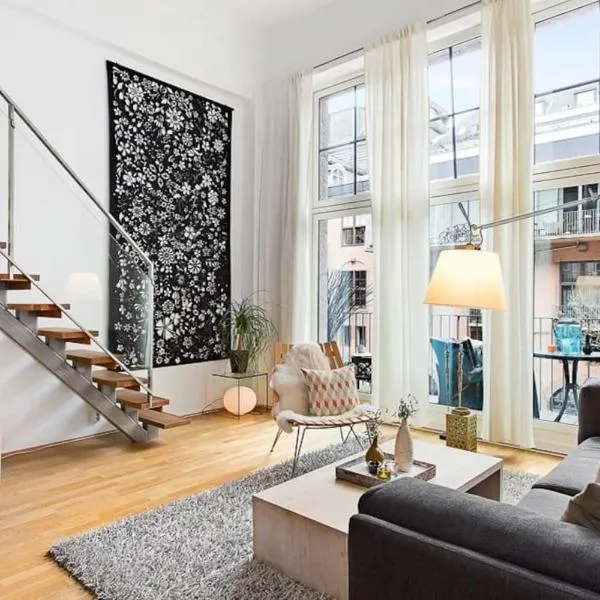 Spectacular loft in the middle of Oslo City Centre, hotel i Oslo