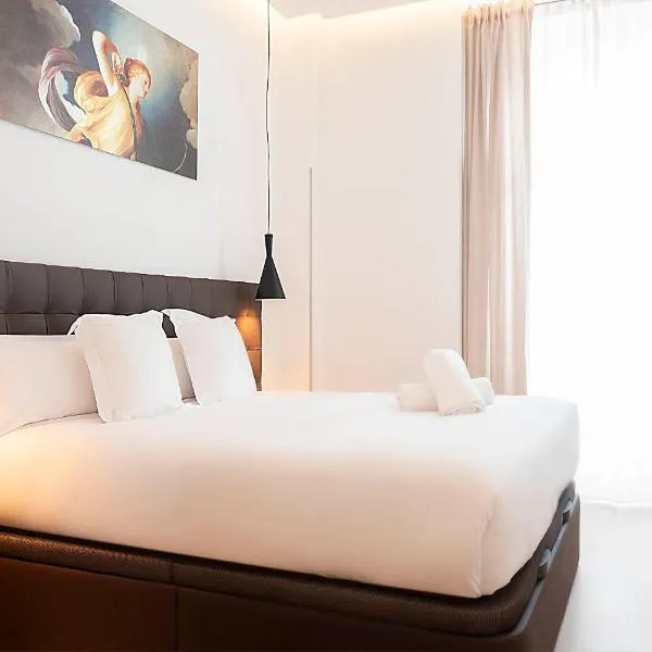 Woohoo Rooms Boutique Luna, hotel in Madrid